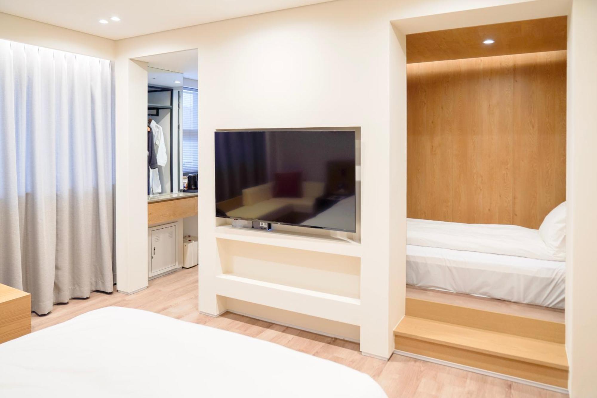 Eden Foret Hotel Chungju Dış mekan fotoğraf